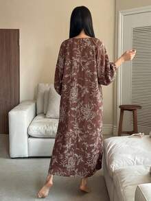 DAZY 女款全印花抓皺圓領寬鬆休閒睡袍睡衣 - 咖啡棕 - 查看 2