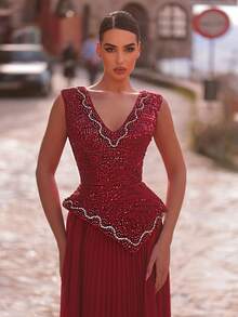 Aureia V-Neck Sequin Patchwork Pleated Hem Formal Evening Gown - Red - View 10