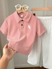 SHEIN Bubblio 2件套男童可爱印花都市休闲短袖红色polo衫和白色松紧腰带口袋裤套装，适合生日派对、晚宴、演出、婚礼、迎婴派对、一周岁生日庆祝等场合。 - 藕粉色 - 查看 3