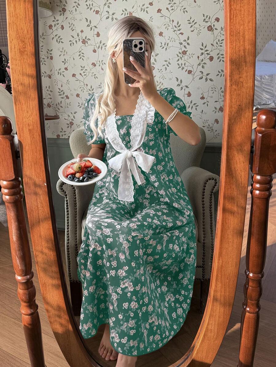 CottageSlumber Women's Vintage Ditsy Floral Patchwork Lace Trim Loose Long Nightgown, Palace Style - Dark Green - View 1