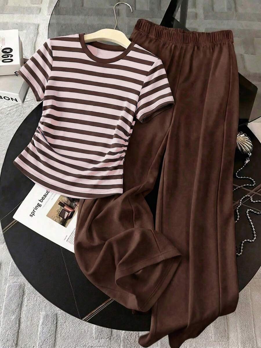 Resyla 2件組:休閒復古基本款條紋 & 花卉印花圓領抽褶下擺上衣 + 寬腿褲,咖啡色 & 粉紅色 - 彩色 - 查看 1