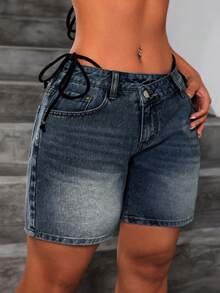 Slaydiva Plus Size Women Casual Asymmetric Waist Pocket Denim Shorts - Dark Wash - View 3