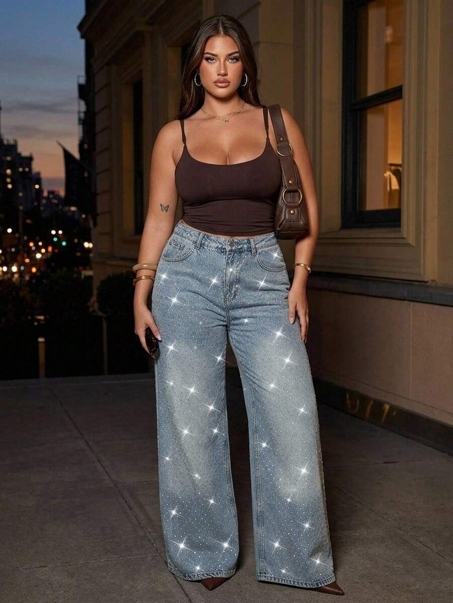 SHEIN Quần jean denim nữ cỡ lớn, thêu đính đá, chi tiết mài bạc, cạp cao, ống rộng, eo chun, thời trang. - Rửa trung bình - Xem 1