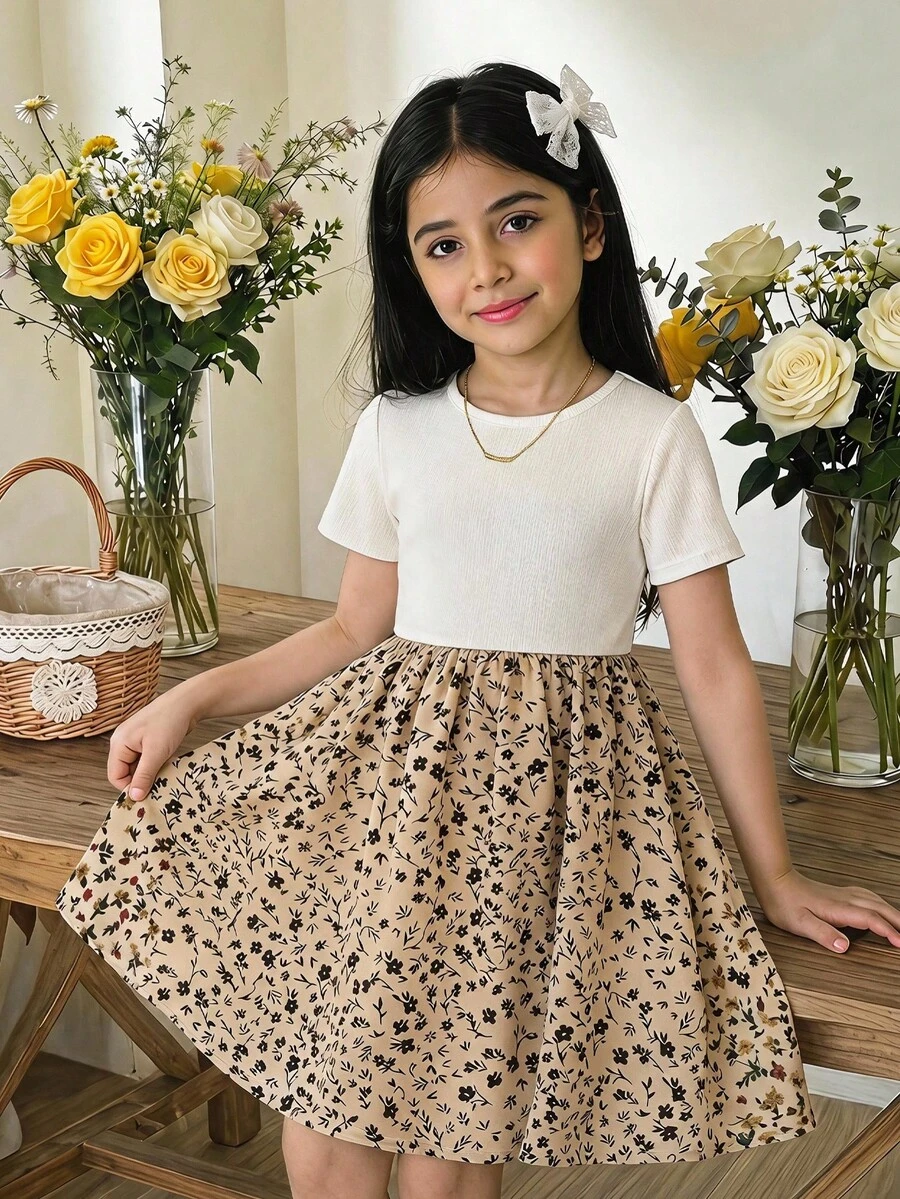 SHEIN 女童针织纯色圆领拼接花卉下摆休闲连衣裙 - 彩色 - 查看 1