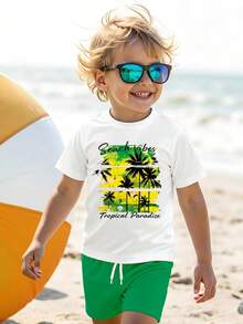 SHEIN Streecool Kids 两件套男童休闲椰树标语印花短袖T恤和短裤套装，适合夏季日常休闲穿着、假日海滩度假。 - 綠色 - 查看 4