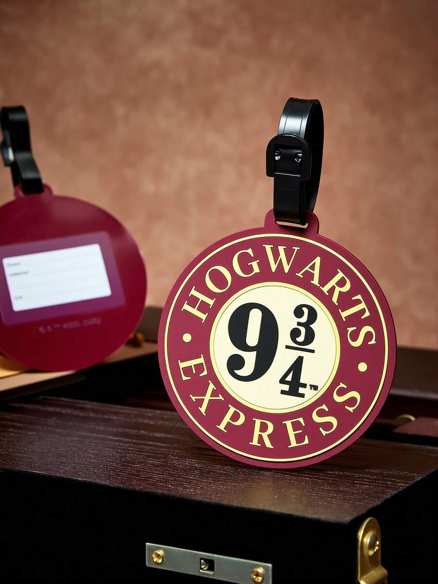 HARRY POTTER X SHEIN Cartoon Pattern Luggage Tag, Name Tag, Bag Hanger, Travel Anti-Loss Boarding Pass, Bag Charm - Burgundy - View 1
