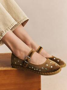 Rosivie Ladies Vintage Rivet Suede Mary Jane Flats - Camel - View 3