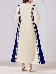 Al Najma Casual Minimalist Plus Size Elegant Floral Print Loose Arabic Style Dress - Multicolor - View 2