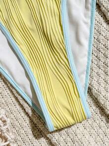 Bonvoyette Costume da bagno intero da donna in tessuto strutturato, nuovo arrivo estivo, con scollo a V profondo, decorazione a stella marina metallica e effetto luminoso, con lacci incrociati e contrasto di colori bianco e nero, design con schiena scoperta, adatto per feste, pomeriggi in spiaggia, crociere e vacanze - Multicolore - Visualizzare 6