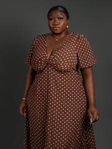 CurvyTilda Plus Size Polka Dot Print Twist Knot Casual Vacation Dress Elegant Summer, For Hourglass Body Shape - Coffee Brown - View 3