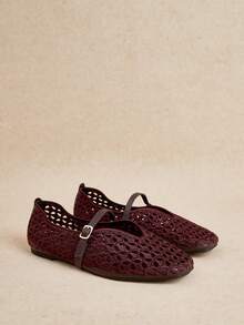 Rosivie Women Casual Versatile Commuter Hollow Embroidery Flats - Burgundy 3 - View 9