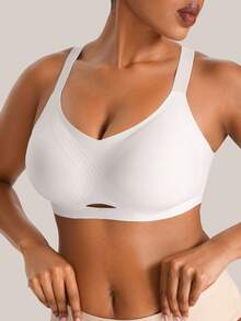 Barelissa Comfortable Plus Size Adhesive Bra With Moderate Support, Seamless And Invisible - White - View 4