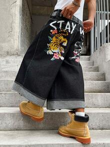 GALLERY FADE Men's Young Street Tiger & Letter Graphic Distressed Black Denim Capri Pants - Black - View 3