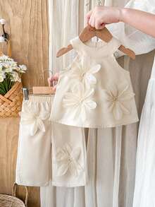 Vintaside Kids 2件套女婴休闲可爱3D立体花卉装饰无袖上衣和裤子套装，适合春季、夏季、秋季、户外活动、旅行、度假、派对、日常穿着 - 香檳色 - 查看 3