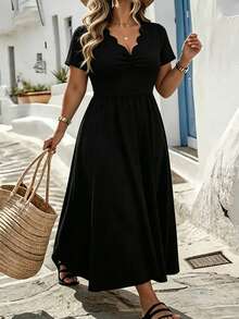 SHEIN CURVE+ فستان بخصر طويل مطرز بياقة للمرأة ذات الحجم الكبير بلون واحد - الأسود - مشاهدة 8