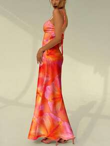 SHEIN PETITE CURVE Vestido de mujer talla grande con tirantes finos y nudo delantero, con estampado sexy de hibisco naranja, adecuado para uso en verano, con vibra hawaiana, ideal para la playa, la piscina, fiestas en resorts y cruceros. Vestido de mujer con estampado floral pequeño, atuendo de vacaciones de verano, perfecto para Coachella y festivales de música de verano - Naranja - Ver 5
