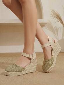 Styleloop Giày cao gót đế xuồng dệt từ dây gai dầu và rơm, quai ngang mắt cá chân màu vàng, giày sandal đế xuồng kiểu Boho phù hợp cho đi chơi, nghỉ mát, hẹn hò hàng ngày, đi biển, du lịch, phong cách thường ngày với giày nữ. - Vàng - Xem 3