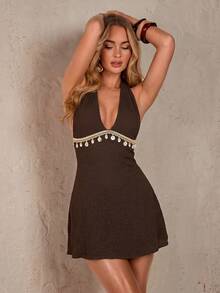 SHEIN Glamour Đầm ngắn dáng chữ A cạp cao, màu nâu, kiểu dáng retro Mỹ, gợi cảm, cổ yếm, cổ chữ V sâu, có tua rua, thích hợp cho kỳ nghỉ biển, đi làm hàng ngày, dự tiệc lễ hội âm nhạc, đầm mùa hè. - màu nâu - Xem 5