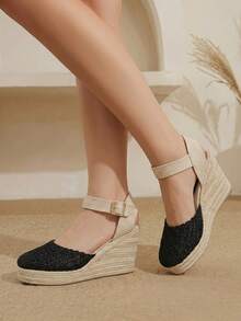 Styleloop Giày cao gót đế xuồng dệt từ dây gai dầu và rơm màu đen dành cho nữ, kiểu dáng quai ngang mắt cá chân, giày sandal đế xuồng bằng dây gai dầu phong cách Boho phù hợp cho đi chơi, nghỉ mát, hẹn hò hàng ngày, đi biển, du lịch, phong cách thường ngày với giày nữ. - màu đen - Xem 2