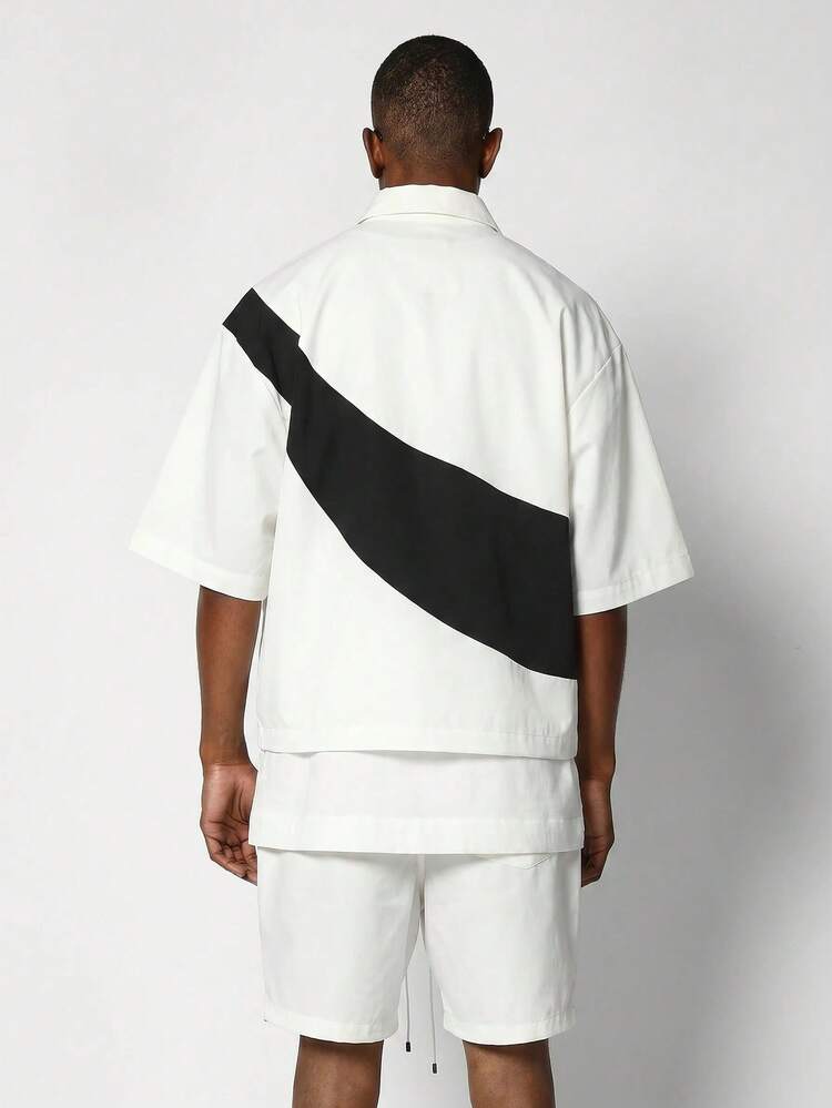 Camisa Zip-Up Co-Ord de Manga Curta com Painel Diagonal Colorido Ousado e Patch de Logotipo Oval, Estilo de Verão