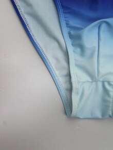 ZELFYO Men's Summer Beach Gradient Metallic Decor Triangle Swim Briefs, Holiday - Blue - View 6