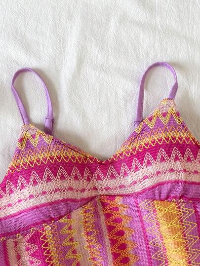 SHEIN Teen Girl Sleeveless V-Neck Casual Top,Geometric Retro Pattern Textured Fabric,Bohemian Music Festival,Pink,Summer,Beach,Holiday Light Pink For Kids