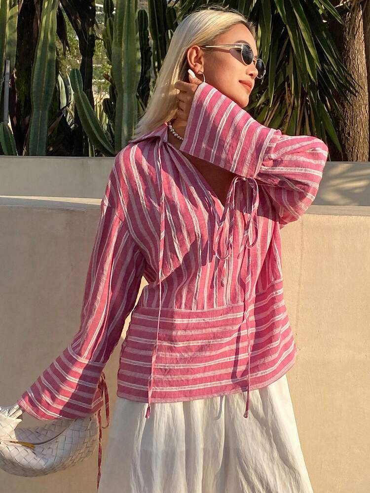 Women's Striped Print Twist Front Long Sleeve Casual Shirt