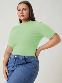 SHEIN BASICS Plus Size Women's Solid Color Casual Round Neck Short Sleeve Knit T-Shirt - Green - View 3