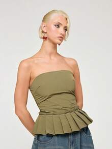 COUREZ Ruffle Trim Camisole Top / Y2K Summer Women's Sleeveless Casual Outing Holiday Clothing Summer Women's Wear - Army Green - View 2