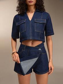 EURMUSE Conjunto casual feminino composto por top cropped de manga curta com bolso utilitário e saia jeans assimétrica. - Lavagem escura - Ver 7