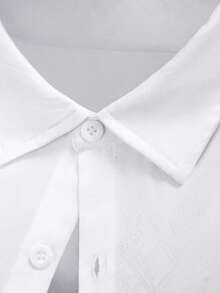 Manfinity Bizformal 男士长袖正装白衬衫，经典领，商务正装/男士优雅纽扣白衬衫，适合办公室及特殊场合/男士商务衬衫/男士商务休闲装/男士白衬衫/男士正装衬衫/男士纯色商务休闲长袖衬衫，男士长袖正装，男士经典正装，男士Polo衫，正式场合 - 白色 - 查看 4