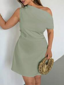 Auralis Plus Size Solid Color Minimalist Asymmetrical Shoulder Dress - Mint Green - View 2