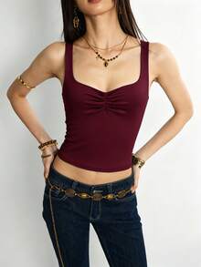 Rina Fox Top corto ajustado con cuello de corazón, busto fruncido y unicolor minimalista para mujer talla grande, para uso casual y de viaje en verano - Burdeos - Ver 3