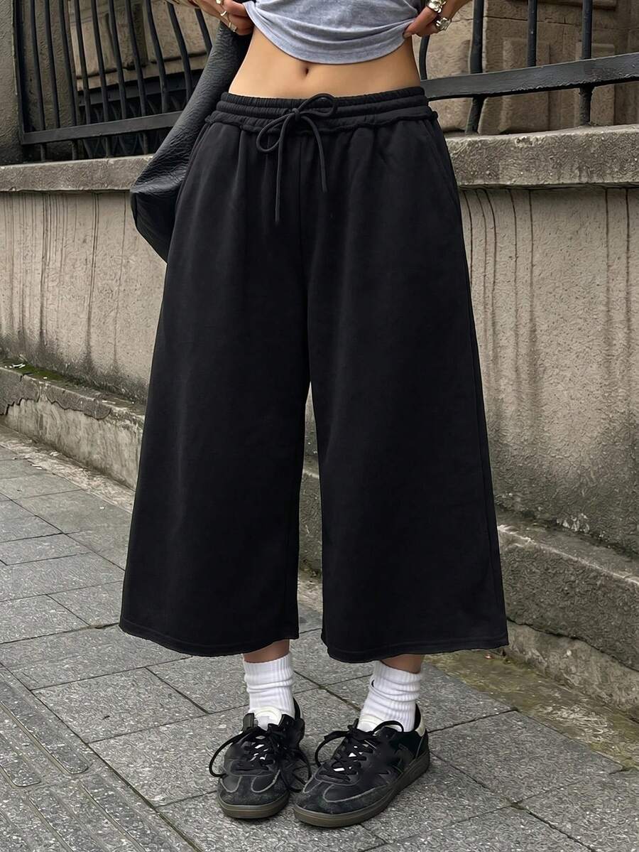 Coolane 女士春夏街头风复古水洗做旧舒适牛仔效果黑色短裤 - 黑色 - 查看 1