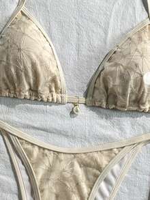 Costavie Swim Bonvoyette 兩件式泳裝，春夏季海灘度假，亮片紋理面料，珍珠裝飾，掛脖三角上衣與側綁下裝性感比基尼套裝 - 杏色 - 查看 3
