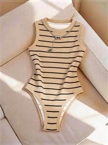 Màu Khaki