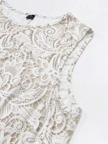 GlowEve CURVE Plus Size Women Floral Ruffle Trim Elegant Date Party Dress - White - View 7