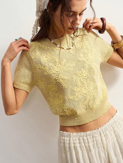 Bohemela Boho Spring/Summer Outfits, Vintage Women's Vacation Beach Bohemia Casual Chic Yellow Summer Drawstring Loose Fit Floral Embroidery Pattern Round Neck Short Sleeve Knit Top, Casual Versatile Daily Wear Knit Hoodie Top, Western Country Style Concert Party Outfits, Suitable For Beach Vacation Outfit & Daily Wear & Back To School & Going Out Outfits & Party Outfits, 2000s Outfits, Y2k Clothes, Summer Holiday Outfits