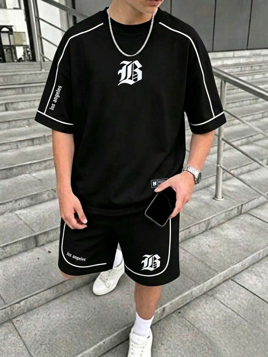 2pcs Boys' Minimalist Fashionable Snowflake Print Crew Neck Knit T-Shirt And Shorts Set, Comfortable Fabric, Stylish Fit, Spring/Summer New Arrival, Suitable For Multiple Seasons And Occasions - Black - View 1
