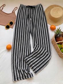 Comfortcana Quần áo mùa hè/xuân/đông mới 2026, Trang phục ngày lễ cho nữ, Trang phục lễ Phục sinh, Quần dự tiệc cho nữ, Đồ đi biển cho nữ, Váy dự tiệc cưới, Áo choàng tốt nghiệp cho mẹ, Quần tây thanh lịch cho nữ, Bộ vest thường ngày cho nữ, Trang phục nghỉ dưỡng cho nữ, Đồ thể thao cho nữ, Quần tây công sở cho nữ, Sang trọng, Phong cách Y2K, Trang phục công sở cho nữ, Trang phục lễ hội nhạc đồng quê, Quần bóng, Gấu quần xếp ly, Bộ đồ đi biển móc len sọc cầu vồng màu hồng, Đồ đi biển cho nữ, Phụ kiện đồ bơi - màu đen - Xem 5