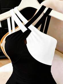 GlowEve CURVE Plus Size Elegant Versatile Color Block Women Jumpsuit - Black and White - View 4
