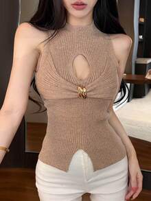 DAZY Áo tank top dệt kim ôm sát nữ cổ giả cao, không tay, thắt nút xoắn, đục lỗ, có khóa kim loại, cho mùa xuân và mùa hè - Màu Khaki - Xem 4