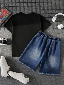 Bộ trang phục đường phố thời trang dành cho bé trai tuổi teen: Áo thun ngắn tay dáng rộng in chữ màu trắng phối cùng quần short denim ống đứng dáng rộng màu xanh nhạt bạc màu, chất liệu mềm mại và thoải mái, thích hợp mặc hàng ngày. - màu đen - Xem 2