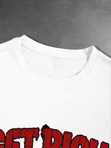 Manfinity Roghcode Men Streetwear Set,White And Red ""GET RICH"" Portrait Print Short Sleeve T-Shirt And Shorts,Retro Y2K Hip Hop Style For Summer Music Festival Beach - Multicolor - View 4