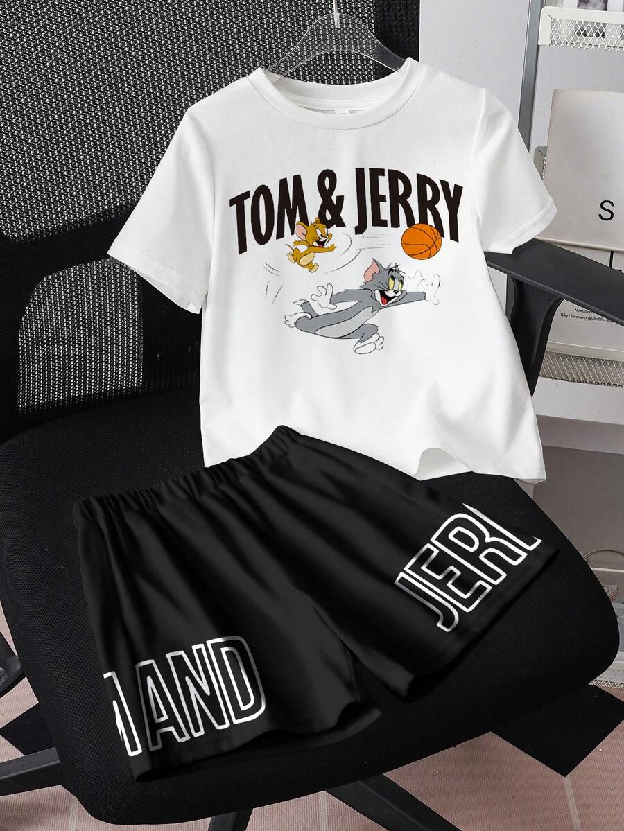 TOM & JERRY X SHEIN Bộ đồ mùa hè cho bé trai, gồm áo thun ngắn tay cổ tròn in chữ và hoạt hình, và quần short. - trắng - Xem 1