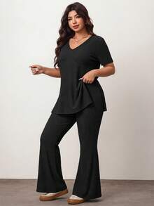 Enliva 大尺碼黑色針織V領短袖上衣搭配喇叭褲套裝，適合蘋果型與圓潤身型 - 藍白色 - 查看 7
