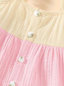 SHEIN Newborn Baby Contrast Color Ruffle Front Button Dress - Hot Pink - View 7
