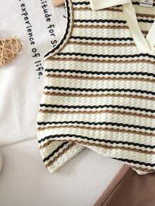 Bộ đồ thường ngày cho bé gái gồm áo ba lỗ cổ sọc và quần dài - Màu Khaki - Xem 7