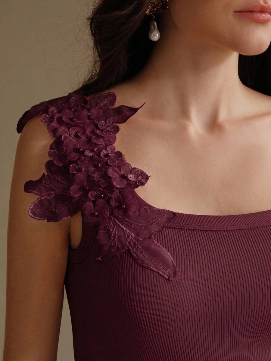 Anewsta Fashionable Fitted Embroidered Seamless Ribbed Tank Top - Burgundy - View 1