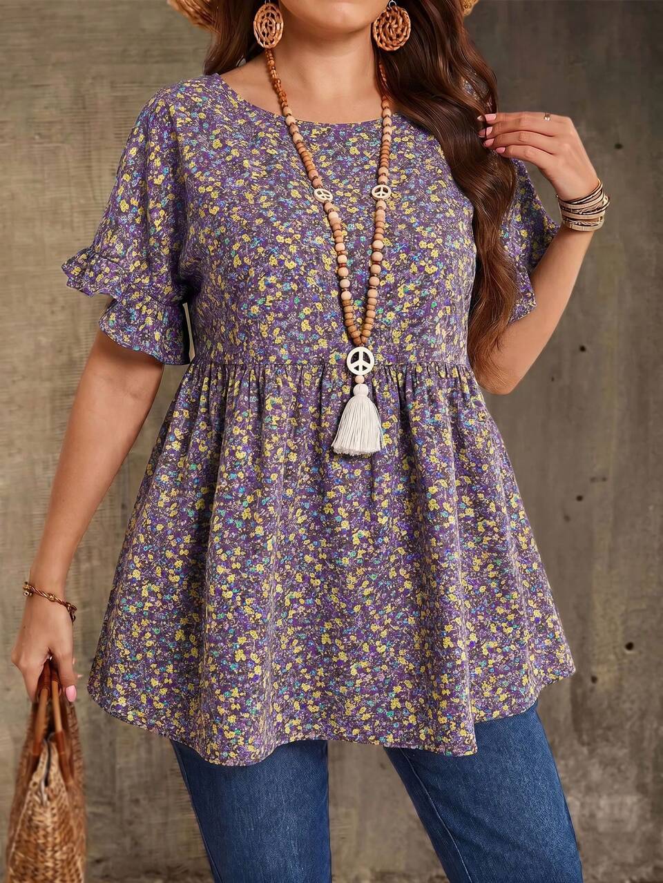 Plus Size Round Neck Short Sleeve Ruffle Ditsy Floral Casual Shirt, Summer